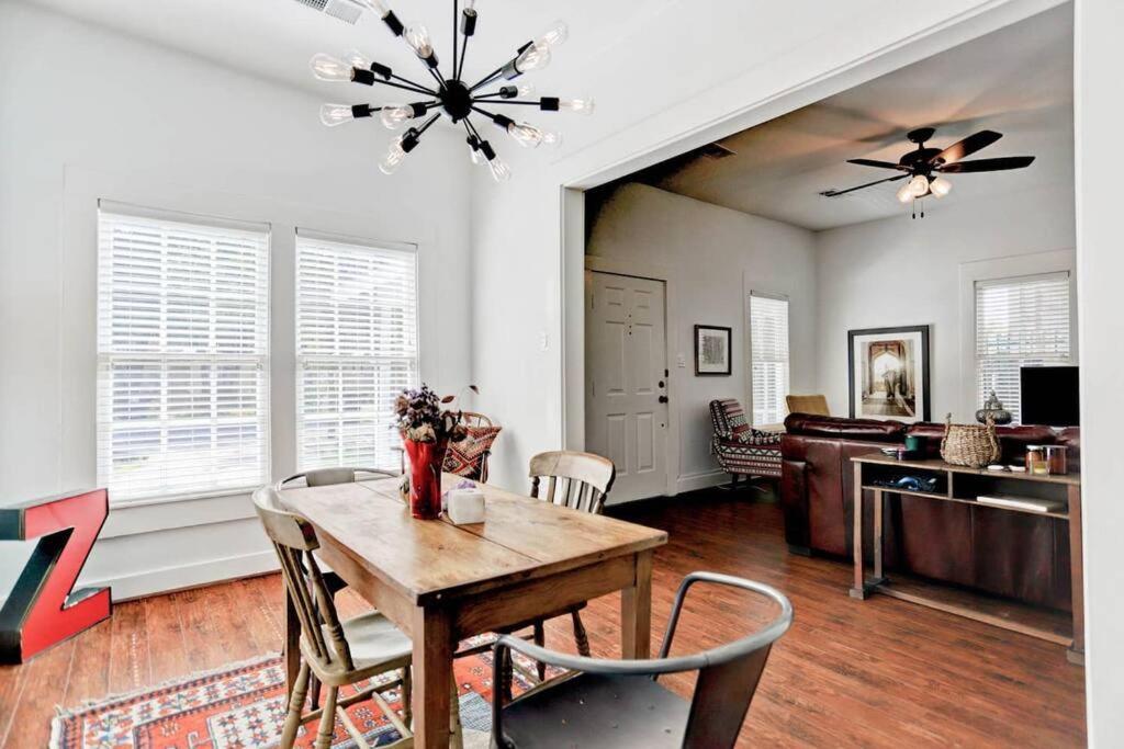 Villa Artsy Heights House: Walk To Food-Bars-Shops-Trails, Kids & Pet Friendly Houston Exterior foto